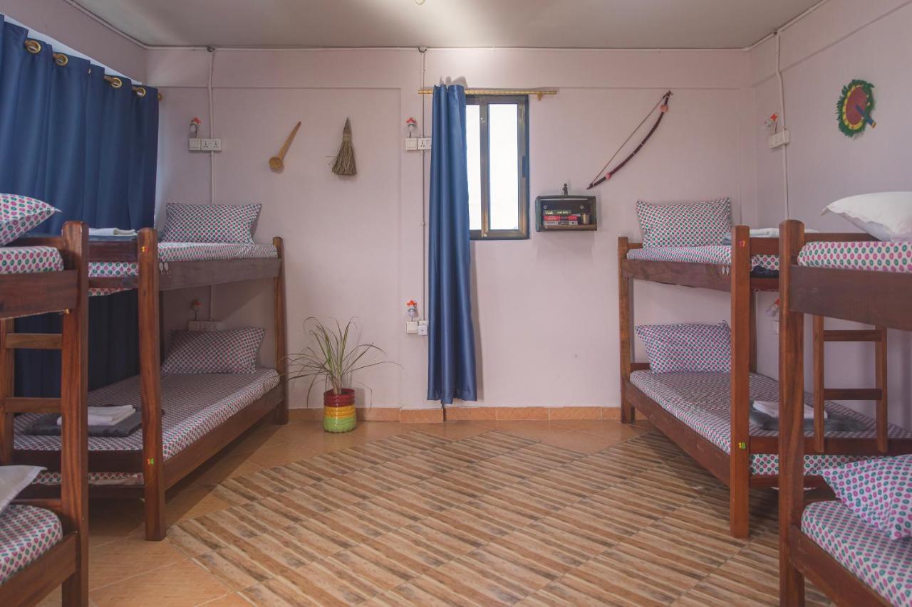 אקרה African Vibrations Hostel Osu מראה חיצוני תמונה